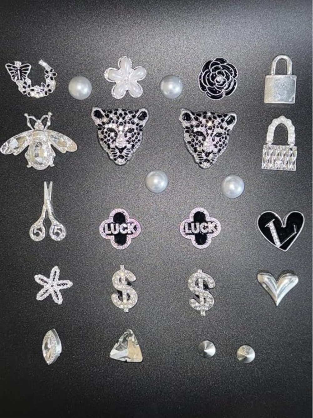 Chic Bling Shoe Charms - Picture 2 of 5